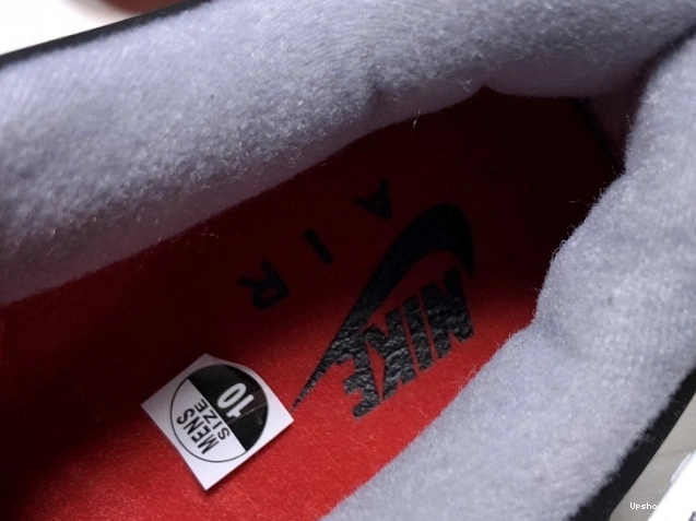 4 Air 308497-060 Retro (2019) Jordan Bred 0313